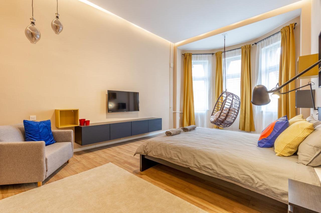 W24- Boutique Apartments, Best Location. By Bqa Budapest Exteriör bild